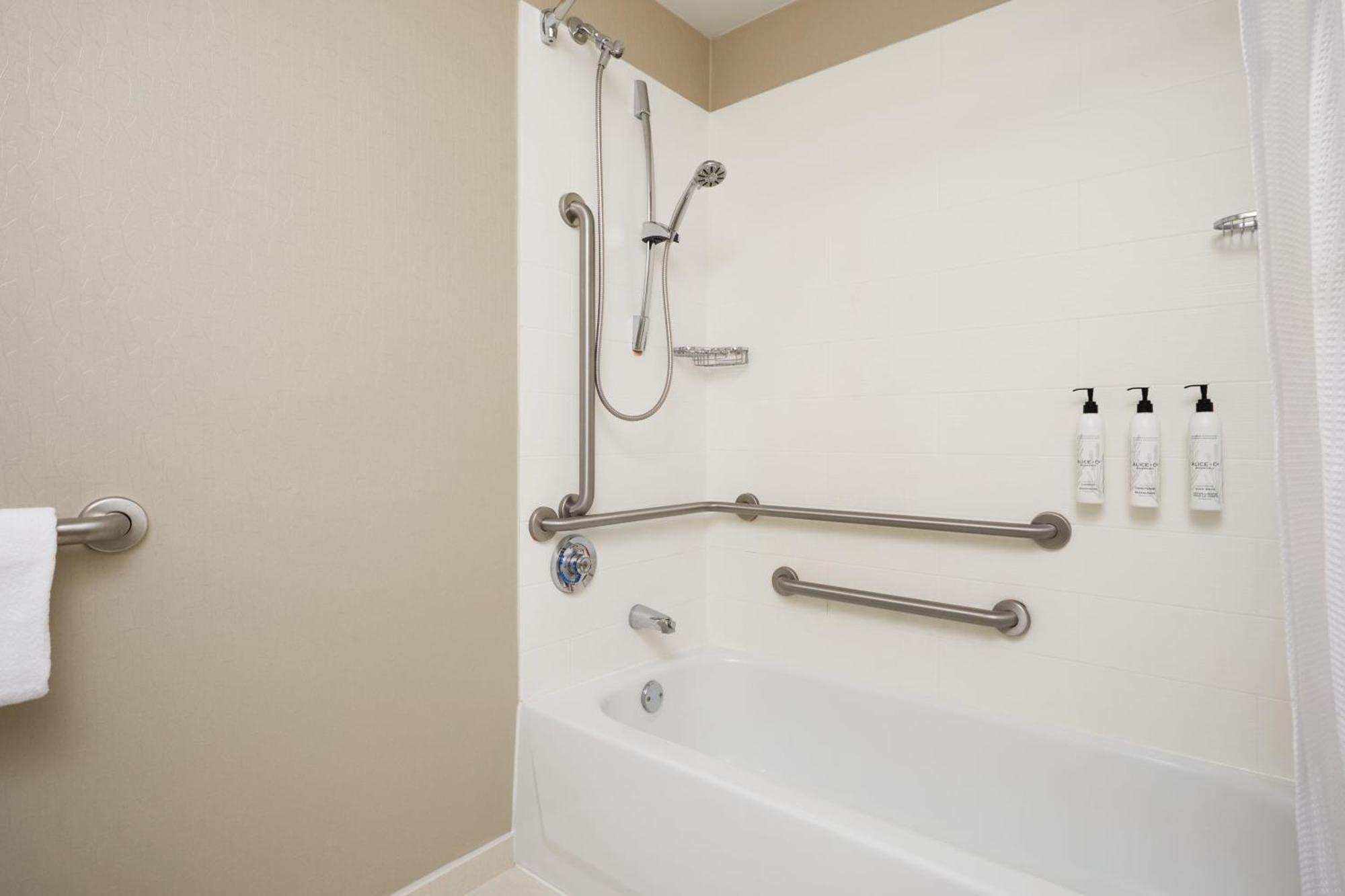 Springhill Suites St. Louis Airport/Earth City Bridgeton Zewnętrze zdjęcie