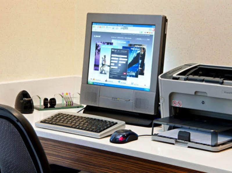 Springhill Suites St. Louis Airport/Earth City Bridgeton Zewnętrze zdjęcie